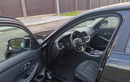 BMW 3 серия, 2021 год, 4 000 000 рублей, 11 фотография