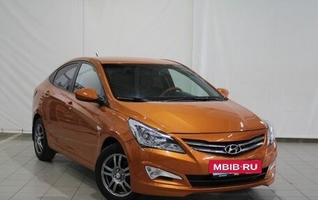 Hyundai Solaris II рестайлинг, 2015 год, 1 215 000 рублей, 3 фотография