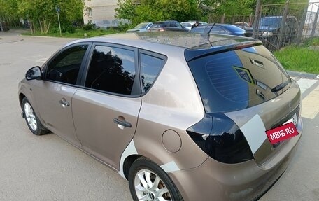 KIA cee'd I рестайлинг, 2007 год, 635 000 рублей, 1 фотография