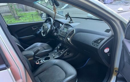 Hyundai ix35 I рестайлинг, 2015 год, 1 300 000 рублей, 11 фотография