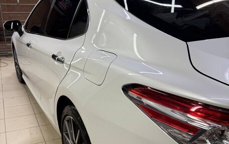 Toyota Camry, 2022 год, 3 800 000 рублей, 7 фотография