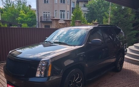 Cadillac Escalade III, 2011 год, 2 200 000 рублей, 5 фотография