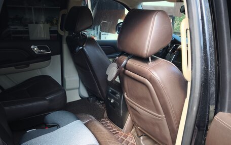 Cadillac Escalade III, 2011 год, 2 200 000 рублей, 10 фотография