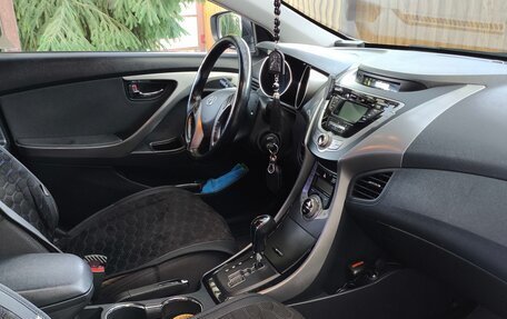 Hyundai Elantra V, 2012 год, 1 100 000 рублей, 7 фотография