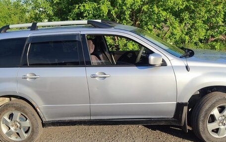 Mitsubishi Outlander III рестайлинг 3, 2003 год, 600 000 рублей, 5 фотография