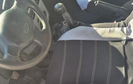 Renault Logan I, 2005 год, 210 000 рублей, 7 фотография