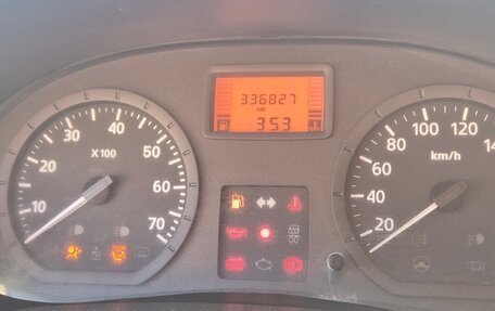 Renault Logan I, 2005 год, 210 000 рублей, 6 фотография