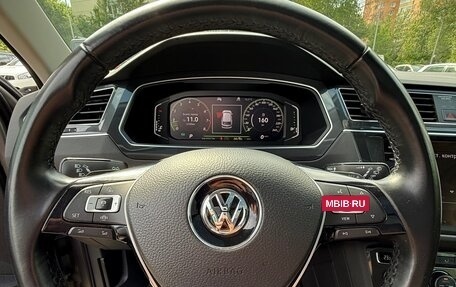 Volkswagen Tiguan II, 2020 год, 3 495 000 рублей, 11 фотография