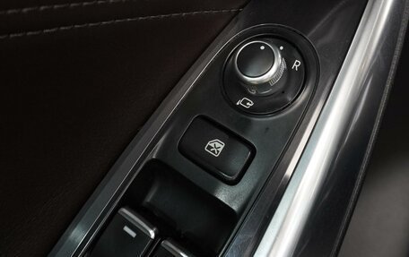 Mazda 6, 2015 год, 1 899 000 рублей, 26 фотография
