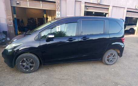 Honda Freed I, 2010 год, 980 000 рублей, 3 фотография