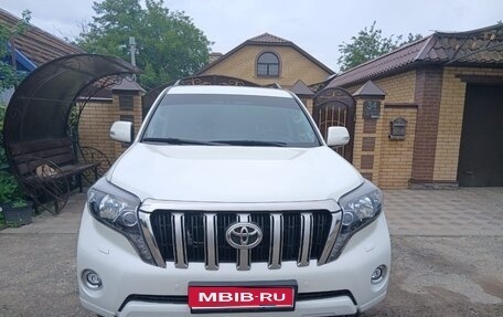 Toyota Land Cruiser Prado 150 рестайлинг 2, 2017 год, 4 100 000 рублей, 1 фотография