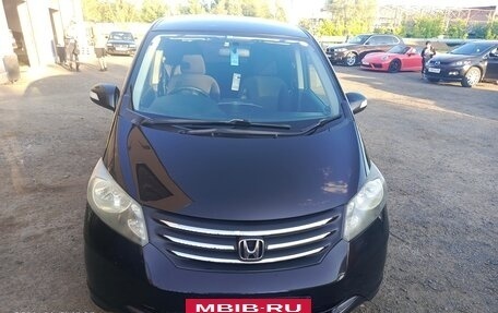 Honda Freed I, 2010 год, 980 000 рублей, 13 фотография