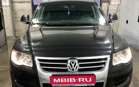 Volkswagen Touareg III, 2007 год, 1 250 000 рублей, 2 фотография