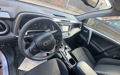 Toyota RAV4, 2016 год, 2 232 000 рублей, 8 фотография