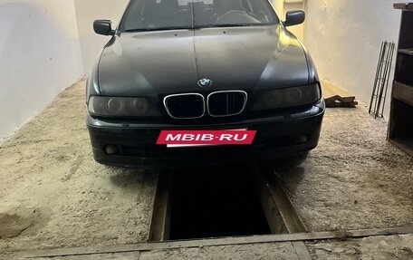 BMW 5 серия, 2002 год, 380 000 рублей, 4 фотография