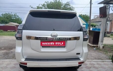Toyota Land Cruiser Prado 150 рестайлинг 2, 2017 год, 4 100 000 рублей, 4 фотография