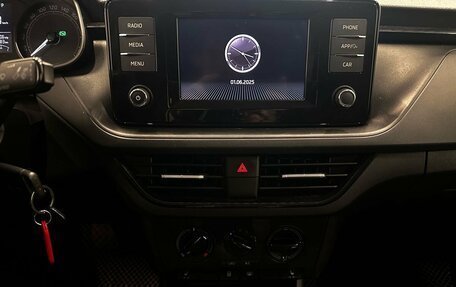 Skoda Rapid II, 2021 год, 1 699 000 рублей, 14 фотография