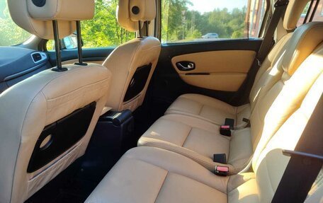 Renault Scenic III, 2010 год, 800 000 рублей, 10 фотография