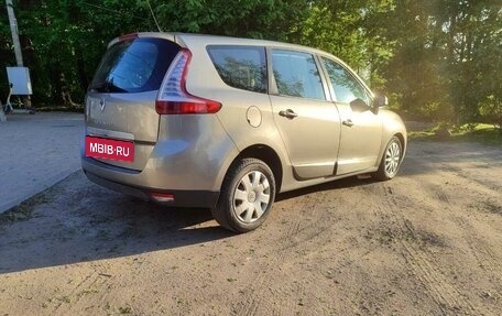 Renault Scenic III, 2010 год, 800 000 рублей, 4 фотография