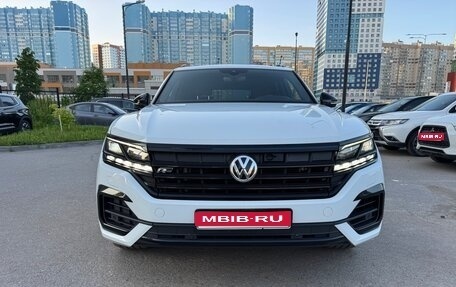 Volkswagen Touareg III, 2018 год, 4 799 000 рублей, 1 фотография