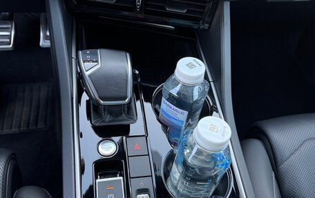 Volkswagen Touareg III, 2018 год, 4 799 000 рублей, 15 фотография