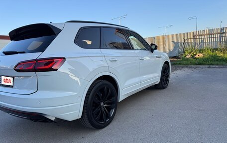Volkswagen Touareg III, 2018 год, 4 799 000 рублей, 4 фотография