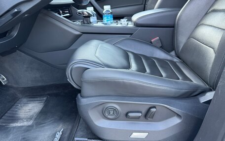 Volkswagen Touareg III, 2018 год, 4 799 000 рублей, 18 фотография