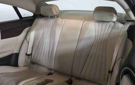 Mercedes-Benz E-Класс, 2019 год, 5 000 000 рублей, 14 фотография