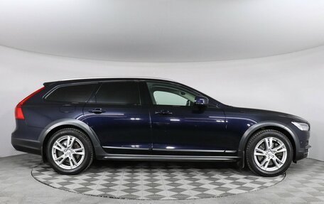 Volvo V90 Cross Country I рестайлинг, 2019 год, 3 250 000 рублей, 4 фотография