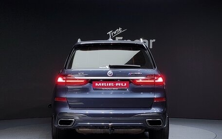 BMW X7, 2022 год, 11 759 000 рублей, 2 фотография