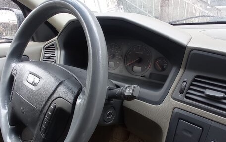 Volvo V70 III рестайлинг, 2002 год, 550 000 рублей, 4 фотография