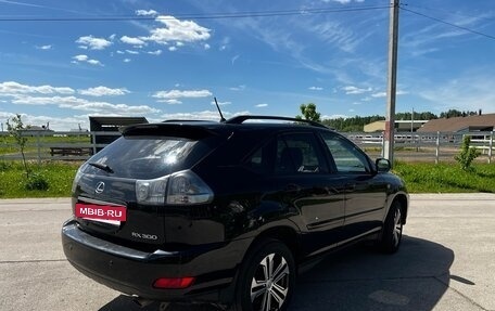 Lexus RX II рестайлинг, 2004 год, 1 050 000 рублей, 3 фотография