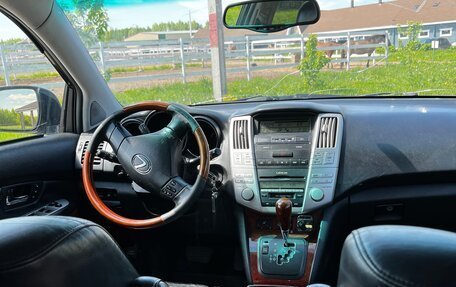 Lexus RX II рестайлинг, 2004 год, 1 050 000 рублей, 9 фотография