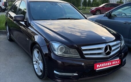 Mercedes-Benz C-Класс, 2012 год, 1 500 000 рублей, 5 фотография