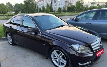 Mercedes-Benz C-Класс, 2012 год, 1 500 000 рублей, 7 фотография