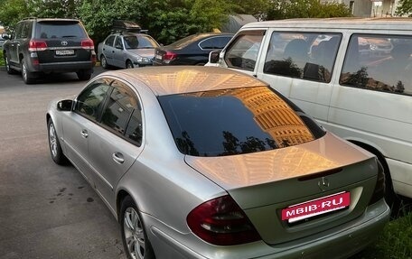Mercedes-Benz E-Класс, 2002 год, 600 000 рублей, 5 фотография