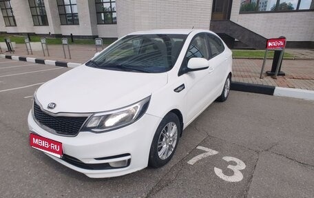 KIA Rio III рестайлинг, 2016 год, 800 000 рублей, 1 фотография