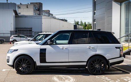 Land Rover Range Rover IV рестайлинг, 2020 год, 7 399 000 рублей, 10 фотография