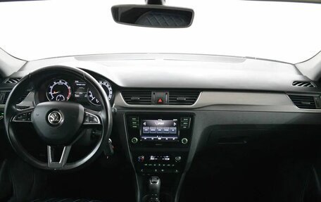 Skoda Rapid I, 2017 год, 1 050 000 рублей, 5 фотография