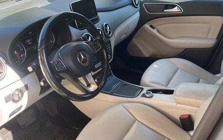 Mercedes-Benz B-Класс, 2015 год, 1 480 000 рублей, 4 фотография