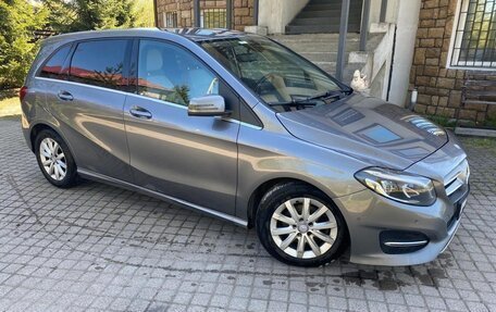 Mercedes-Benz B-Класс, 2015 год, 1 480 000 рублей, 2 фотография
