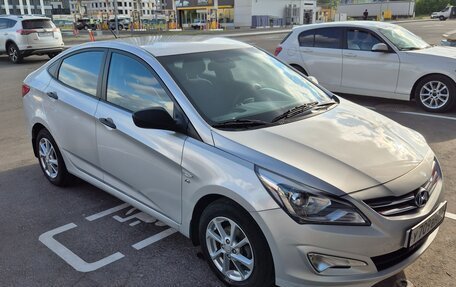 Hyundai Solaris II рестайлинг, 2015 год, 1 350 000 рублей, 7 фотография