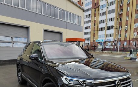 Volkswagen Touareg III, 2021 год, 6 999 000 рублей, 2 фотография