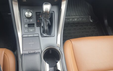 Lexus NX I, 2019 год, 4 250 000 рублей, 3 фотография