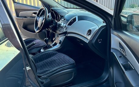 Chevrolet Cruze II, 2013 год, 900 000 рублей, 14 фотография