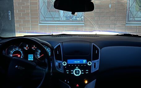 Chevrolet Cruze II, 2013 год, 900 000 рублей, 12 фотография