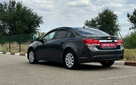Chevrolet Cruze II, 2013 год, 900 000 рублей, 9 фотография