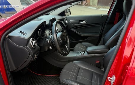Mercedes-Benz GLA, 2015 год, 2 450 000 рублей, 10 фотография