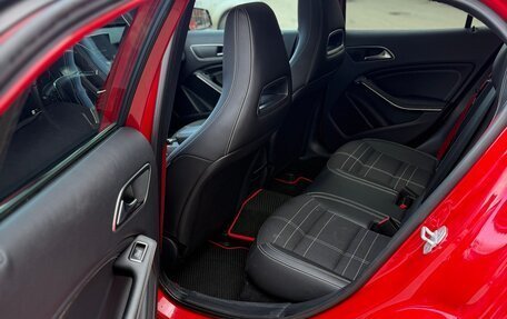 Mercedes-Benz GLA, 2015 год, 2 450 000 рублей, 11 фотография