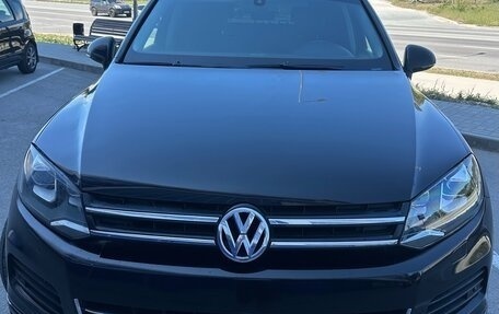 Volkswagen Touareg III, 2013 год, 2 450 000 рублей, 1 фотография